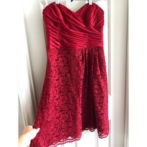 David’s Bridal Apple Red Bridesmaid/Formal Dress